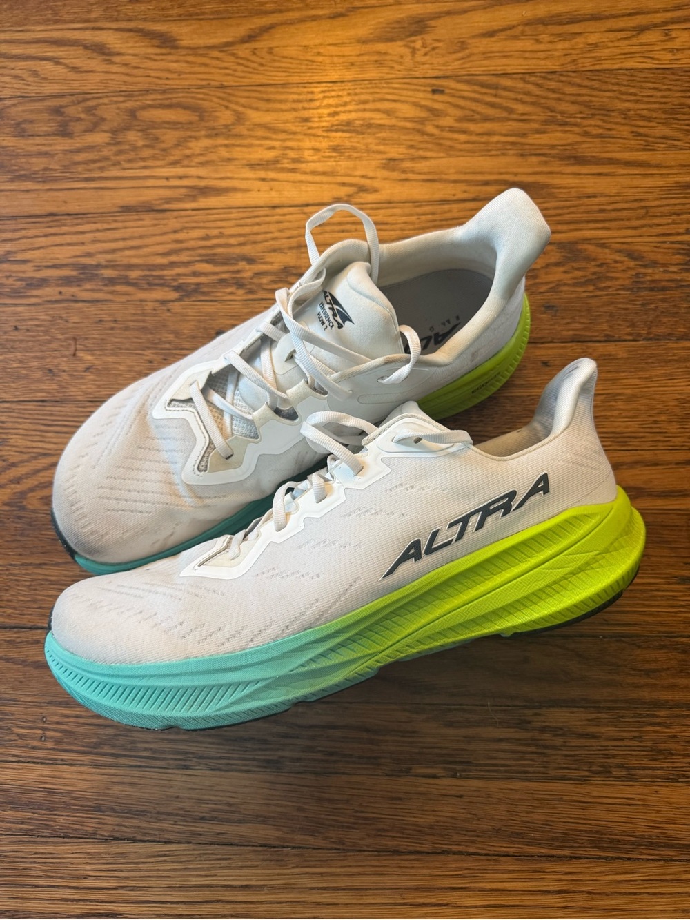 Altra Experience Flow 2 Mens Size 12 PRE OWNED (USED) good tread!